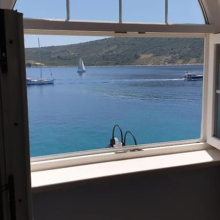 Marina 3* Primošten