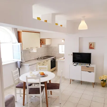 Aparthotel Marina Primošten