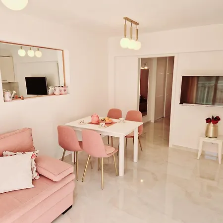 Marina 3*