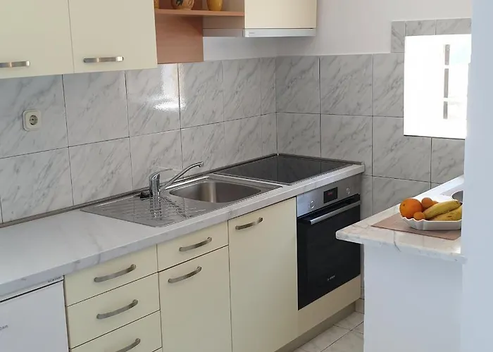 Апарт-отель Marina Примоштен