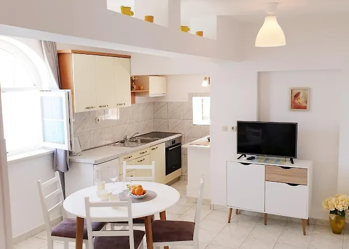 Апарт-отель Marina Примоштен