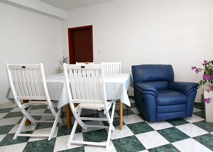 شقة فندقية Marina 3*